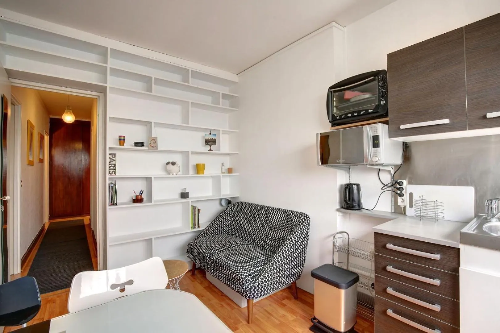 Logement Pour 4 Pers Proche Des Buttes Chaumont Paris 0*,  France