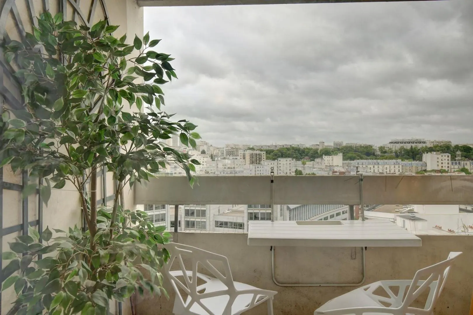 Apartment Logement Pour 4 Pers Proche Des Buttes Chaumont Paris